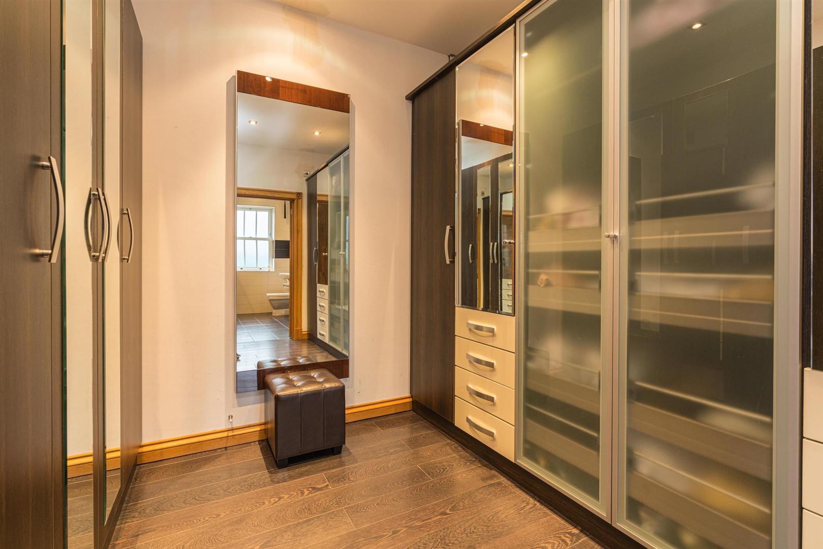 Barry Rise, Bowdon, Altrincham BEYOND Property